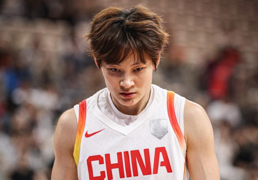 九游体育-杨力维：我认为长时间集训不是最优选择，我们也需要回归生活